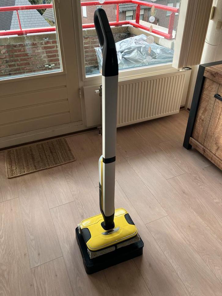 Kärcher FC 7 Snoerloze Vloerreiniger, Witgoed en Apparatuur, Stofzuigers, Zo goed als nieuw, Waterstofzuiger, Minder dan 1200 watt