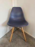 2 blauwe eettafel kuipstoelen, Huis en Inrichting, Stoelen, Gebruikt, Twee, Blauw, Scandinavisch