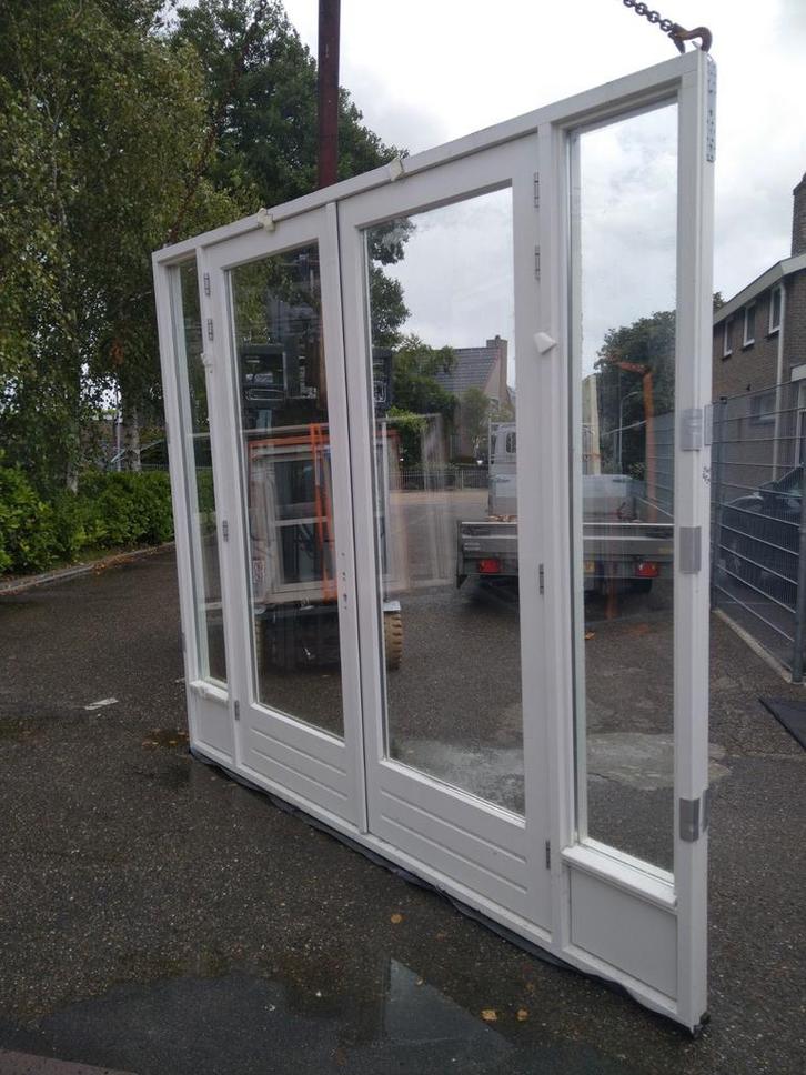 Pui hardhout met dubbele tuindeuren en zijlichten, Doe-het-zelf en Verbouw, Deuren en Horren, Nieuw, Buitendeur, 215 cm of meer