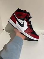Nike Air Jordan 1 Mid Chicago Toe maat 45, Kleding | Heren, Schoenen, Overige kleuren, ., Nike, Nieuw