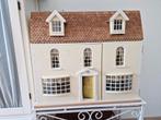 Poppenhuis Marseille, met winkeltje, Ophalen, Zo goed als nieuw, Poppenhuis