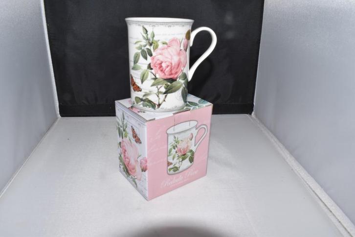 Oorbekers Redoute Rose, Huis en Inrichting, Keuken | Servies, Nieuw, Overige typen, Overige stijlen, Overige materialen, Ophalen of Verzenden