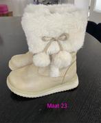 Winter laarsjes met bont maat 23, Kinderen en Baby's, Kinderkleding | Schoenen en Sokken, Meisje, Ophalen of Verzenden, Zo goed als nieuw