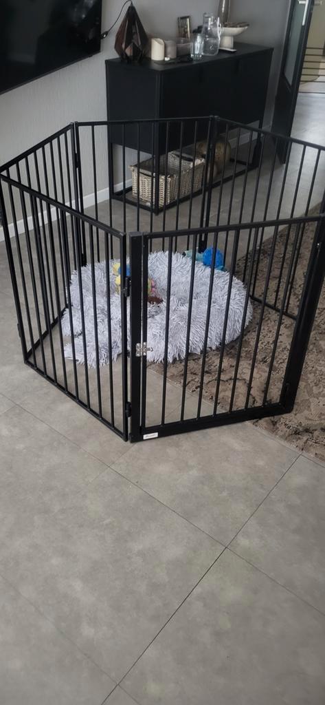 Honden/ Puppy ren voor binnen en buiten., Dieren en Toebehoren, Hondenbenches, Nieuw, Ophalen