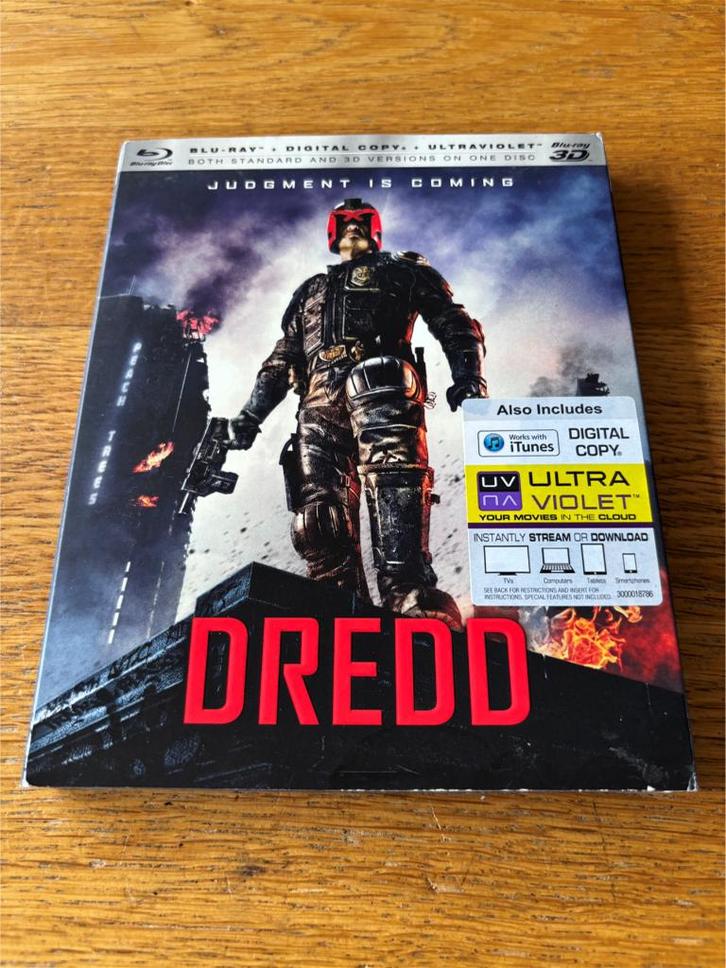 Blu-ray Dredd - 3D + 2D Versie - N-NLO - Regio A, Cd's en Dvd's, Blu-ray, Gebruikt, Actie, 3D, Ophalen of Verzenden
