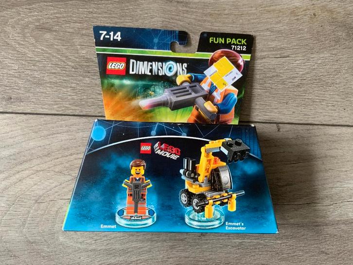 NIEUW The LEGO Movie Emmet LEGO Dimensions Fun Pack 71212, Spelcomputers en Games, Games | Sony PlayStation 4, Nieuw, Avontuur en Actie