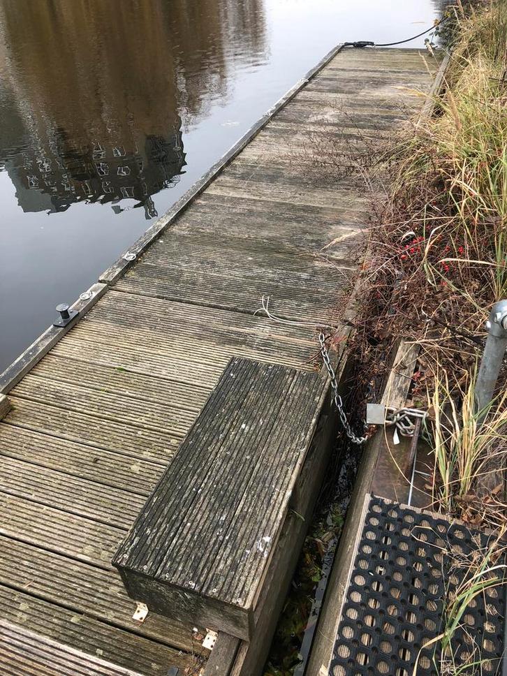 Steiger, drijvend, 2 delen van  7 x 1,60 m, totaal 14 m, Doe-het-zelf en Verbouw, Steigers, Gebruikt, Overige typen, Minder dan 2 meter