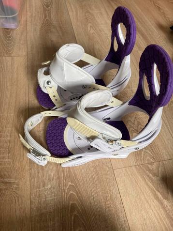 Burton Snowboard Bindingen beschikbaar voor biedingen
