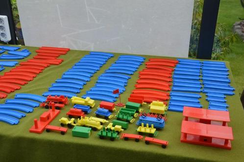 Grote vintage treinbaan Herbart met locomotiefjes rails enz, Antiek en Kunst, Antiek | Speelgoed, Ophalen of Verzenden