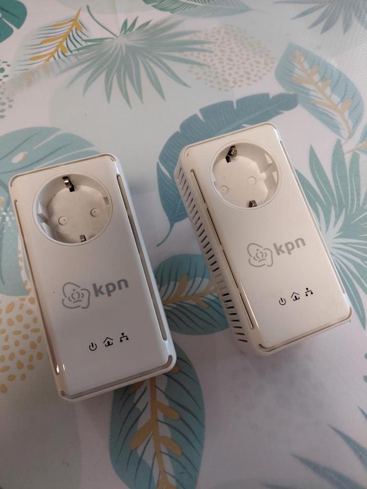 KPN Powerline Adapters - Set van 2 stroomnet netwerkadapter, Computers en Software, Powerlines, Gebruikt, Ophalen of Verzenden