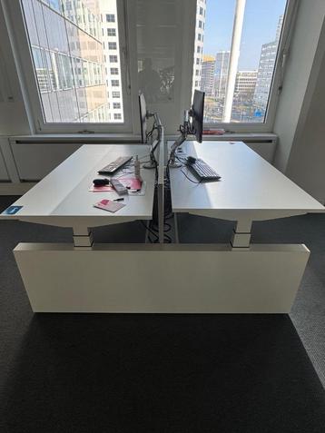 Ahrend Elektrisch zit sta duo bureau tm 130cm!!! Actie! beschikbaar voor biedingen
