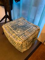 Poef - Sissy Boy, Huis en Inrichting, Banken | Voetenbanken en Poefen, Ophalen, Zo goed als nieuw, Vierkant, 50 tot 75 cm