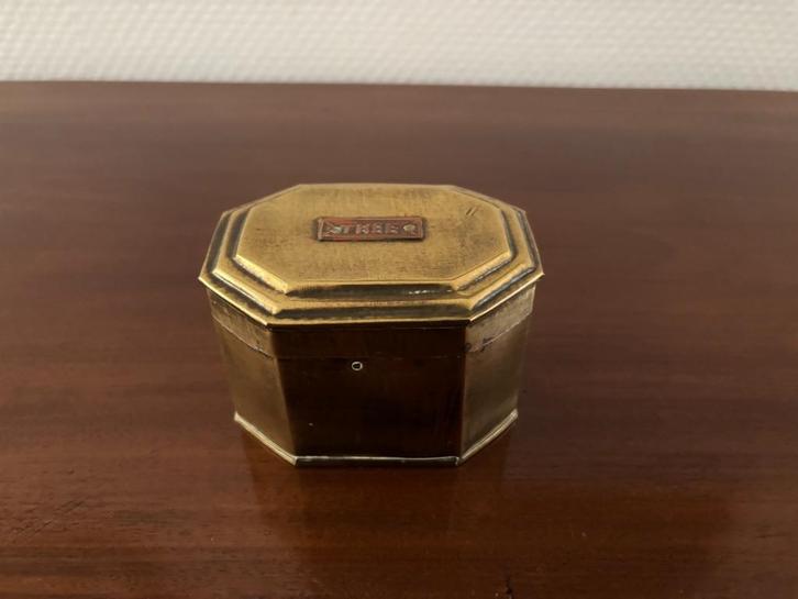 Antiek theeblikje van koper met tekst “Thee”., Antiek en Kunst, Antiek | Koper en Brons, Koper, Ophalen of Verzenden