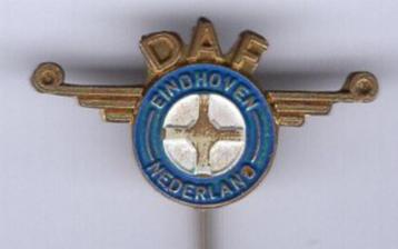 DAF Eindhoven Nederland zilverkl vrachtauto speldje ( D_228) beschikbaar voor biedingen