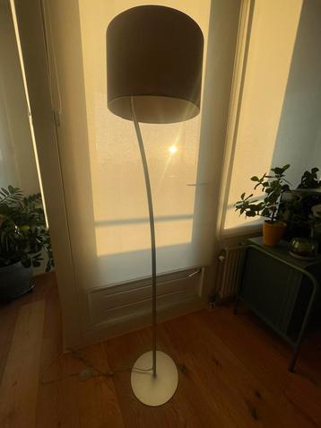Philips staande (vloer) lamp beschikbaar voor biedingen