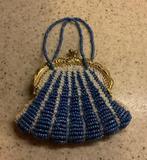 Vintage Kralenbeursje met Goudkleurig Beugeltje, Ophalen of Verzenden, Blauw, Avondtasje