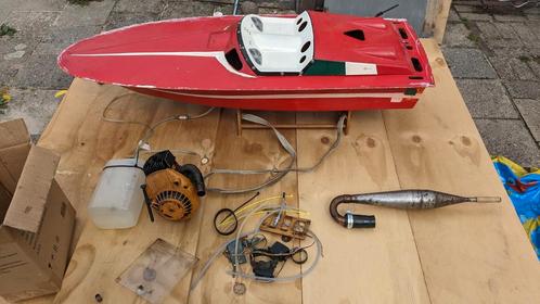 Barracuda Tartan F7 rc boot., Hobby en Vrije tijd, Modelbouw | Radiografisch | Overige, Gebruikt, Ophalen