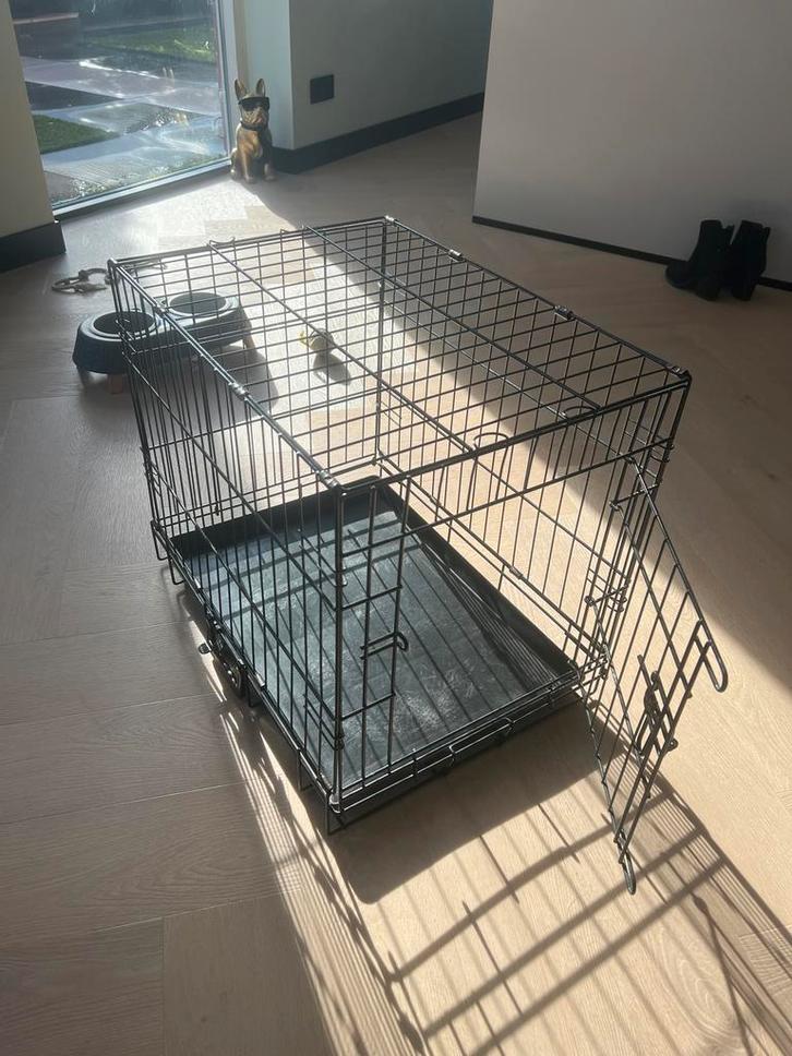 Bench opvouwbaar nagenoeg nieuw, Dieren en Toebehoren, Hondenbenches, Zo goed als nieuw, Ophalen