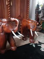Mooie houten olifanten groot 2 stuks, Antiek en Kunst, Ophalen