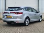 Renault Mégane Estate TCe 130 Intens / Dealer Onderhouden /, Voorwielaandrijving, 65 €/maand, Stof, Gebruikt