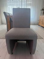 6 grijze eetkamerstoelen met wieltjes., Huis en Inrichting, Stoelen, Ophalen of Verzenden, Gebruikt, Grijs, Vier