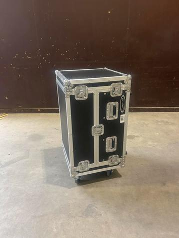 Odyssey Pro Combo Rack Case + Laptop Platform beschikbaar voor biedingen