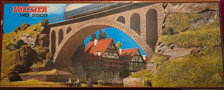 Vollmer H0 2509 Mauersteinbrücke - Rechte Stenen Boogbrug, Hobby en Vrije tijd, Modeltreinen | H0, Zo goed als nieuw, Brug, Tunnel of Gebouw