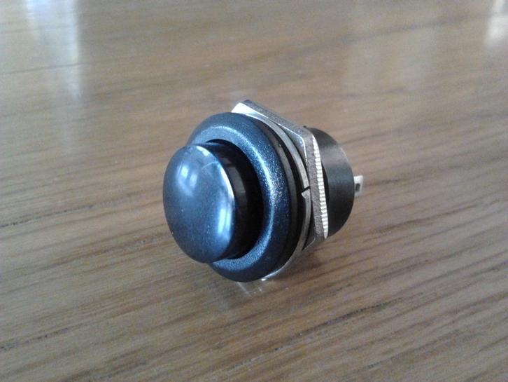 Start enof Stop Drukknop/ Knop/ Moment Schakelaar Zwart (Nw., Hobby en Vrije tijd, Elektronica-componenten, Nieuw, Ophalen of Verzenden