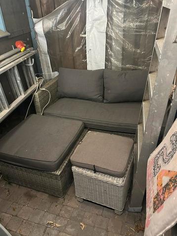 Tuinset beschikbaar voor biedingen
