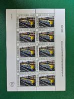 Persoonlijke Postzegels 2 treinen velletje NS trein 1200, Ophalen of Verzenden, Na 1940, Postfris
