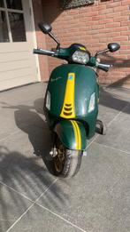Kinder vespa scooter, Ophalen, Zo goed als nieuw