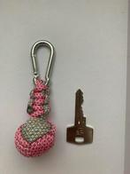 Paracord sleutelhanger, Verzamelen, Sleutelhangers, Ophalen of Verzenden, Zo goed als nieuw