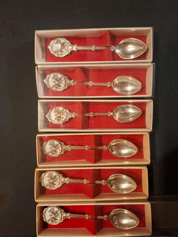 Royal Albert lepeltjes lavender rose, Antiek en Kunst, Antiek | Bestek, Ophalen of Verzenden