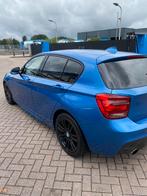 BMW 116I Estoril blue /M-pakket+interieur/ Inruil/apk7-26!, Auto's, BMW, 1-Serie, 4 cilinders, Metallic lak, Blauw