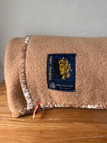 Vintage Bruin Effen Wollen Woondeken, Plaid, Deken beschikbaar voor biedingen