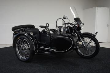 Bmw Zijspan Chang Jiang 750 M1M  beschikbaar voor biedingen