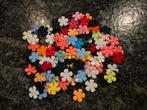 100 Kleine Stoffen Bloemetjes - 2 cm, Ophalen of Verzenden, Nieuw, Overige applicaties