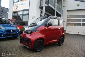 Move E4 Rijbewijsvrij Handbediening 2024 1jaar garantie beschikbaar voor biedingen