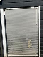 2 witte kunststof luxaflex, Ophalen, Gebruikt, Wit