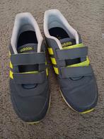 Adidas schoenen maat 33 - Zo goed als nieuw!, Adidas, Jongen of Meisje, Schoenen, Ophalen of Verzenden