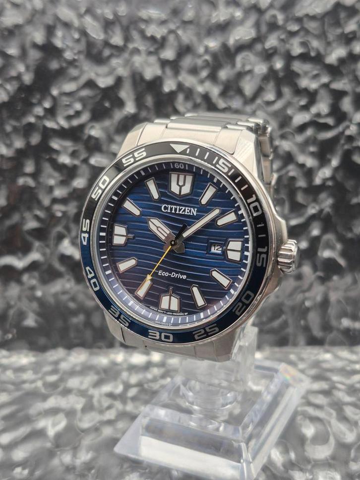 Citizen Eco-Drive Ref. AW1525-81L Solar - Doos en Kaart, Sieraden, Tassen en Uiterlijk, Sporthorloges, Zo goed als nieuw, Ophalen of Verzenden