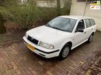 Skoda Octavia Combi 1.6 sr LXi APK Nieuw, Auto's, Oldtimers, Origineel Nederlands, Te koop, 5 stoelen, Benzine