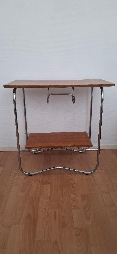 Bijzettafeltje in Bauhaus stijl, Ophalen, Gebruikt, Bauhaus, Metaal of Aluminium