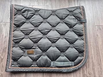 Equestrian stockholm dekje dank sky beschikbaar voor biedingen