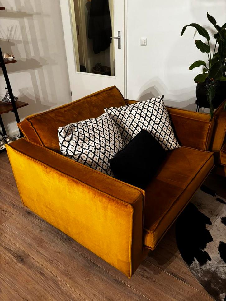 Sissy Boy LoveSeat oker, Huis en Inrichting, Banken | Sofa's en Chaises Longues, Zo goed als nieuw, Tweepersoons, Minder dan 150 cm