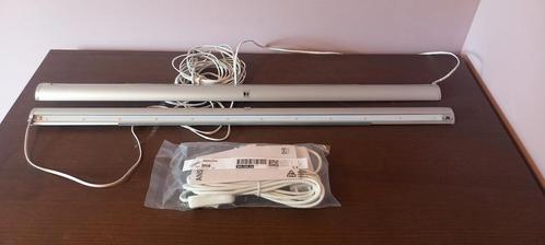 2x 67cm Ikea kastverlichting met sensor compleet met adapter, Huis en Inrichting, Lampen | Overige, Ophalen of Verzenden