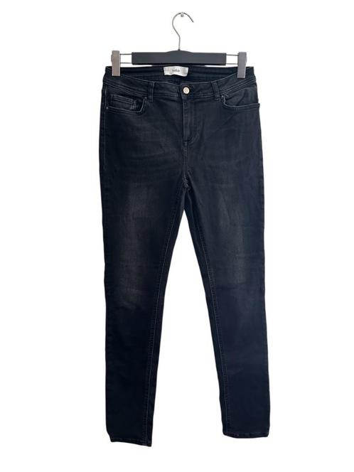 Ba&sh spijkerbroek L, Kleding | Dames, Broeken en Pantalons, Zo goed als nieuw, Maat 42/44 (L), Blauw, Ophalen of Verzenden