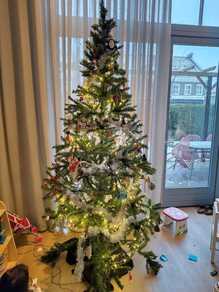 Kunst kerstboom 240 cm (gratis), Diversen, Kerst, Gebruikt, Ophalen