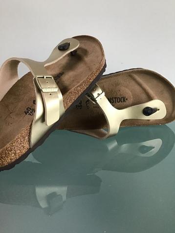 GRATIS VERZENDEN | BIRKENSTOCK Gizeh gouden slippers 40 beschikbaar voor biedingen
