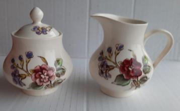 Villeroy & Boch Melkkan en Suikerpot uit de serie Bouquet beschikbaar voor biedingen